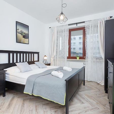 Premium Apartment Ludwinowska Kraków by Renters Cracóvia Exterior foto