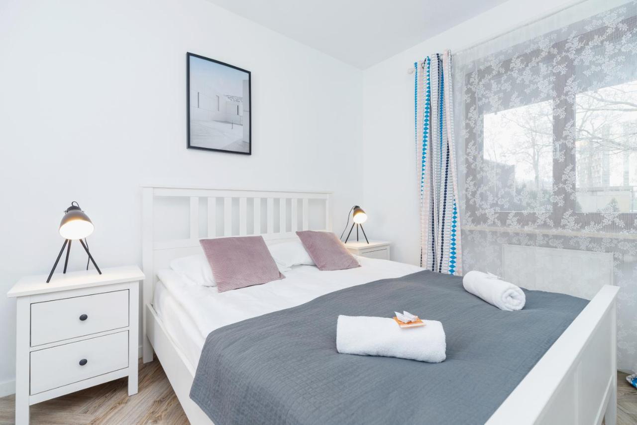 Premium Apartment Ludwinowska Kraków by Renters Cracóvia Exterior foto