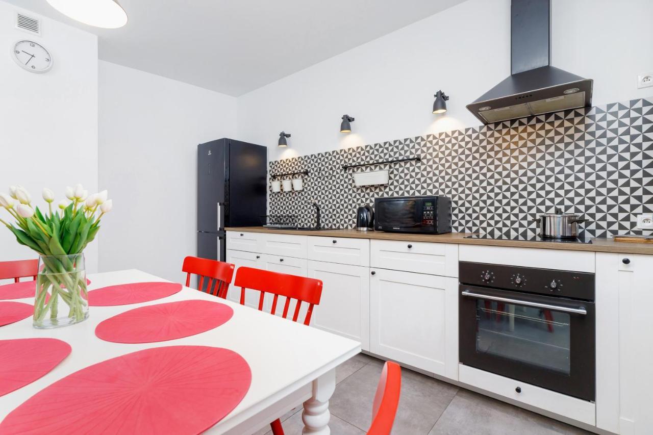 Premium Apartment Ludwinowska Kraków by Renters Cracóvia Exterior foto